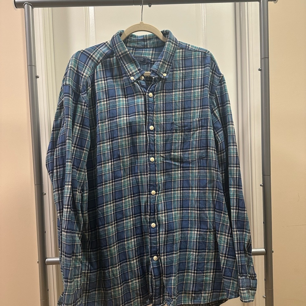 Vineyard Vines Men's Blue Plaid Shirt